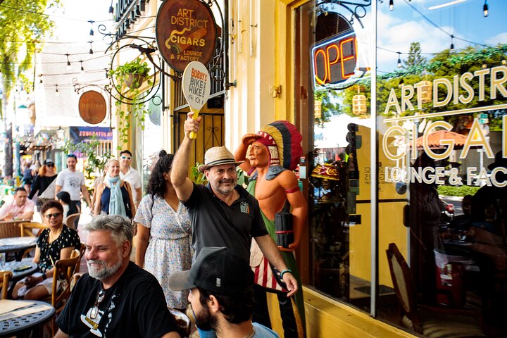 En livlig kulinarisk och kulturell vandring genom Miamis Little Havana-kvarter, foto 29 | wizardtrip