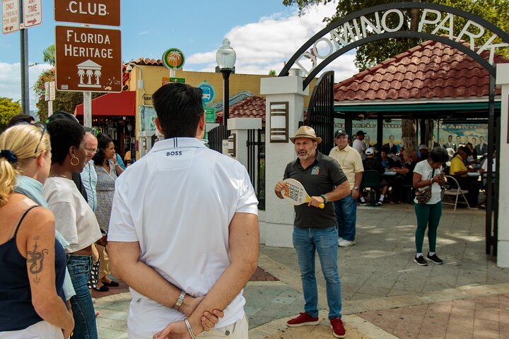En livlig kulinarisk och kulturell vandring genom Miamis Little Havana-kvarter, foto 41 | wizardtrip