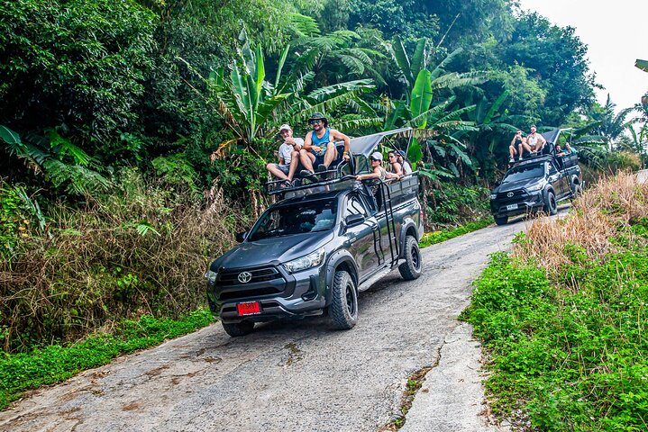 Ervaar de olifantenopvangcentra, watervallen en schilderachtige uitzichtpunten van Koh Samui tijdens een 4x4 jungletour, foto 17 | wizardtrip