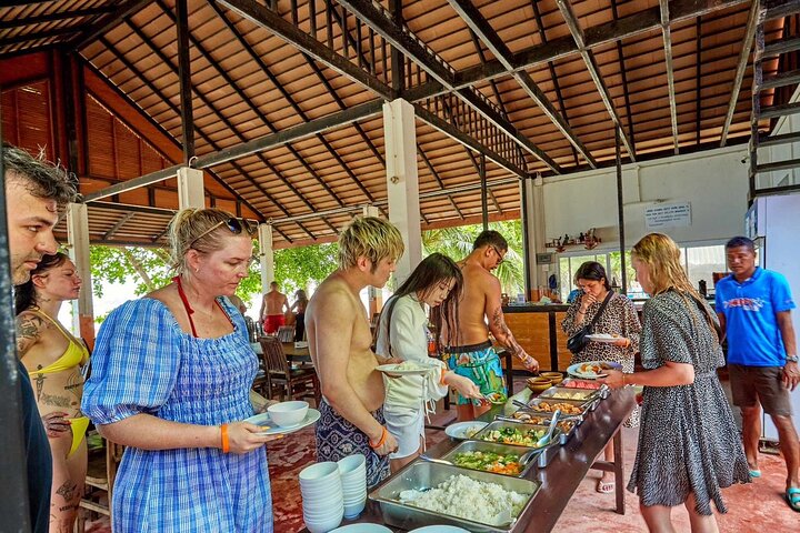 Speedbåttur til Koh Tan og Pig Island fra Koh Samui, Thailand, med snorkling og strandavslapning, foto 15 | wizardtrip