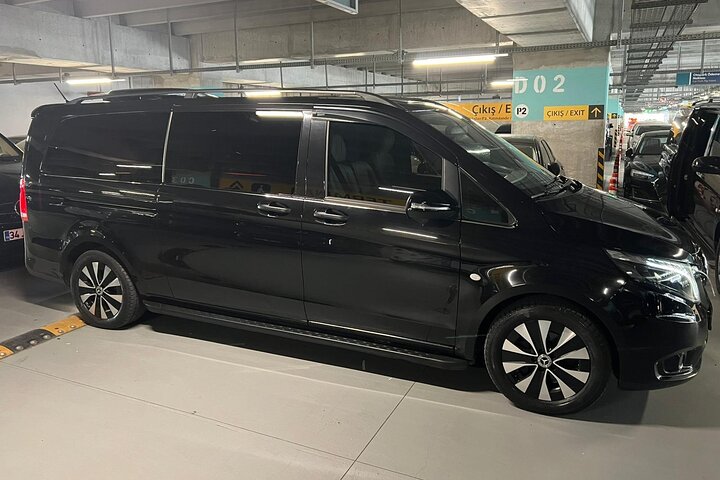 Private VIP transfer service from Istanbul Airport to hotels and cruise ports, photo 12 | wizardtrip