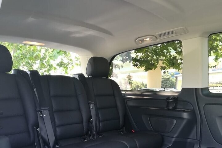 Private VIP transfer service from Istanbul Airport to hotels and cruise ports, photo 15 | wizardtrip