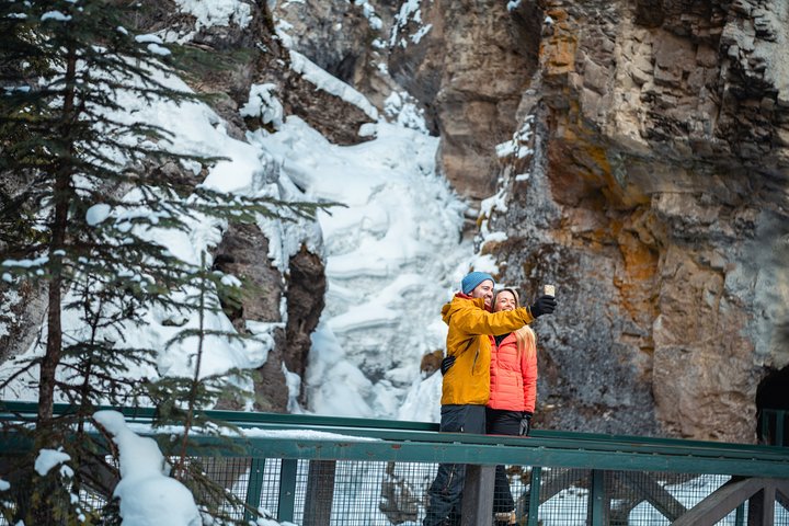 Excursion guidée sur glace dans le canyon Johnston gelé, parc national de Banff, Canada, photo 11 | wizardtrip