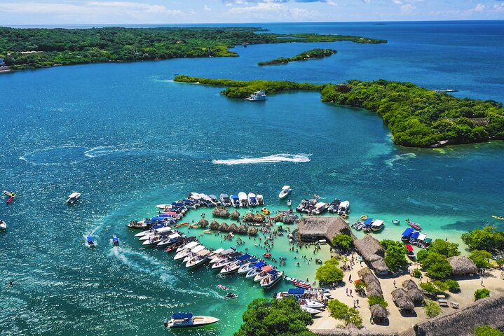 Passeio de ilhas em Cartagena com snorkel, beach clubs e almoço, foto 8 | wizardtrip