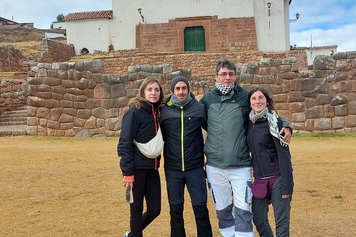 Tour de dia inteiro explorando o Vale Sagrado, as Minas de Sal de Maras e os terraços de Moray perto de Cusco, Peru, foto 35 | wizardtrip