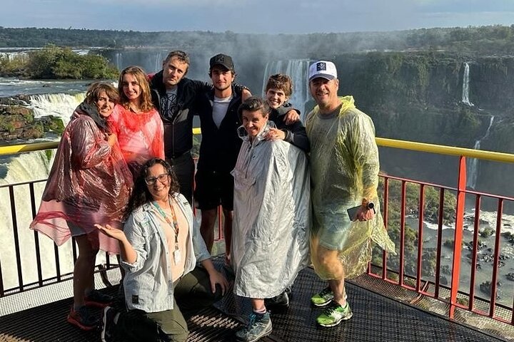 Experience the majestic Iguaçu Falls on both the Brazilian and Argentine sides with a guided small-group tour, photo 15 | wizardtrip