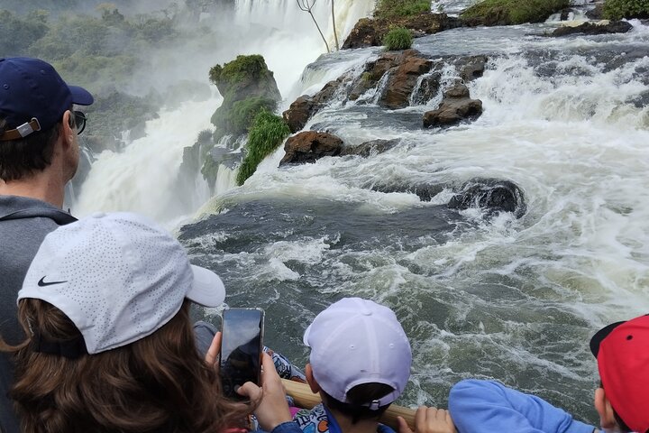 Experience the majestic Iguaçu Falls on both the Brazilian and Argentine sides with a guided small-group tour, photo 19 | wizardtrip