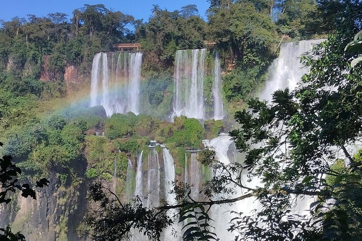 Experience the majestic Iguaçu Falls on both the Brazilian and Argentine sides with a guided small-group tour, photo 38 | wizardtrip
