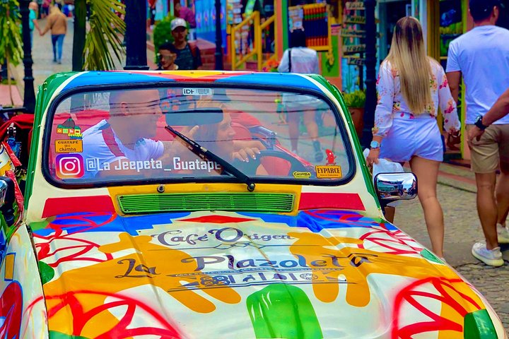 Tour de día completo a Guatapé desde Medellín, con la Piedra del Peñol, paseo en barco y comidas locales, foto 18 | wizardtrip