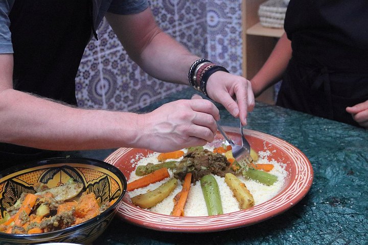 Praktisk marockansk matlagningskurs i Marrakech, med marknadsbesök och traditionella rätter, foto 24 | wizardtrip