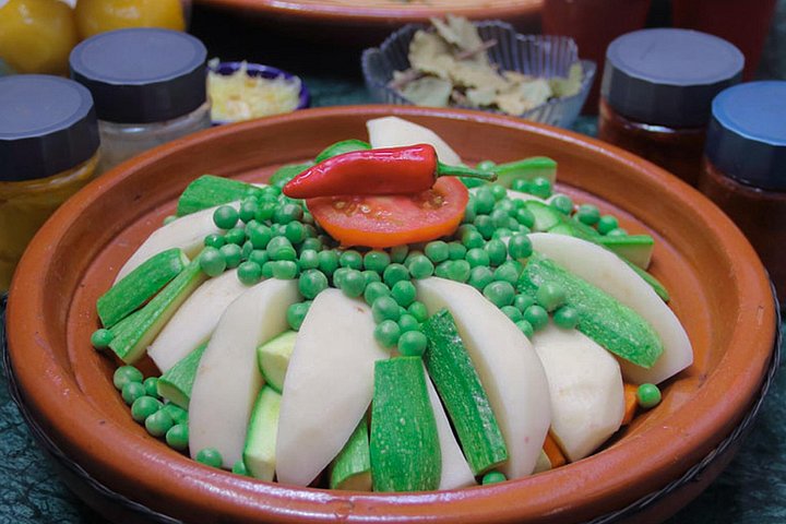Praktisk marockansk matlagningskurs i Marrakech, med marknadsbesök och traditionella rätter, foto 27 | wizardtrip