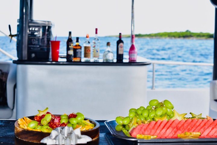 Festbåt med hiphop kun for voksne i Punta Cana med åpen bar og DJ, foto 6 | wizardtrip