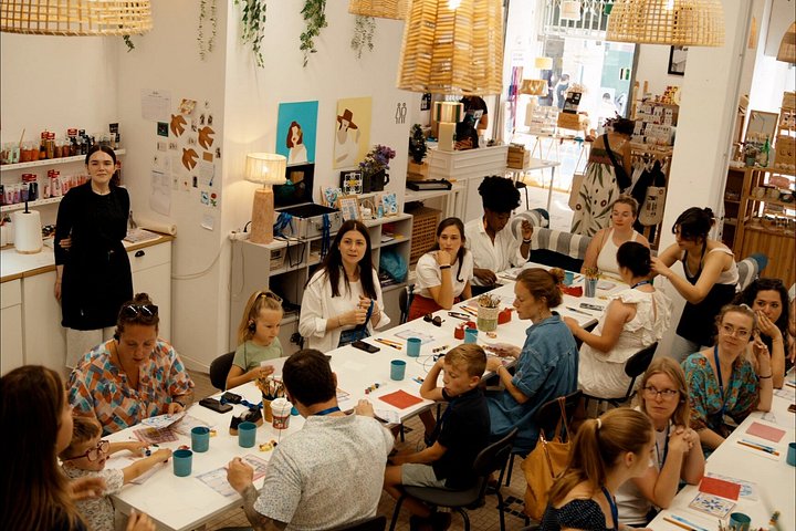 Creatieve tegel-schilderworkshop met cocktails in Porto, Portugal, foto 22 | wizardtrip