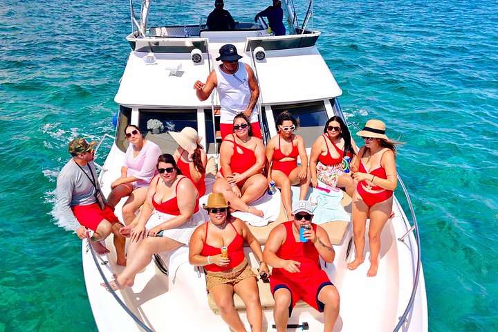 Luxury private yacht rental in Cancun with crew, offering Caribbean sea tours and water activities, photo 28 | wizardtrip