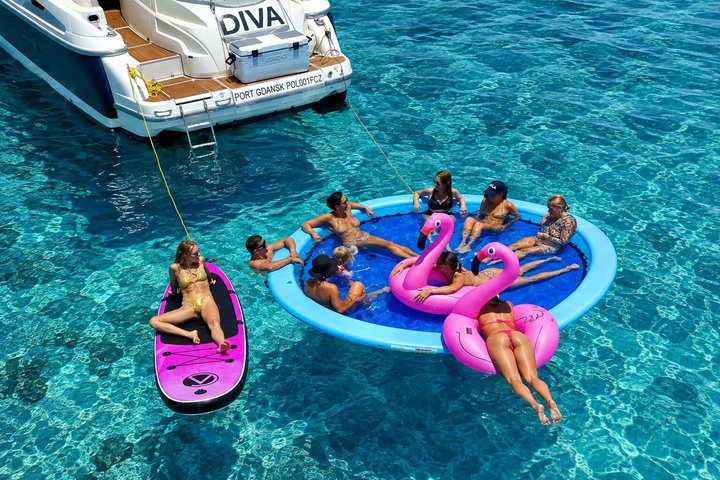 Luxe jachtcruise in Cancun, verken turquoise wateren en Isla Mujeres, foto 48 | wizardtrip