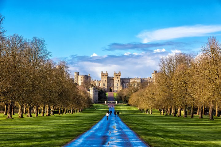 Tour di un'intera giornata da Londra che visita Stonehenge, il Castello di Windsor e Bath, mostrando storia e architettura, foto 9 | wizardtrip