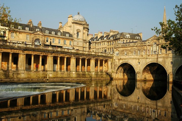 Tour di un'intera giornata da Londra che visita Stonehenge, il Castello di Windsor e Bath, mostrando storia e architettura, foto 11 | wizardtrip