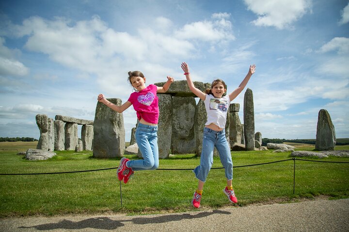 Tour di un'intera giornata da Londra che visita Stonehenge, il Castello di Windsor e Bath, mostrando storia e architettura, foto 12 | wizardtrip