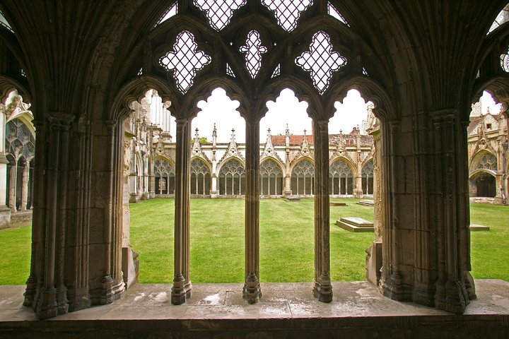 Day trip from London to Leeds Castle, Canterbury Cathedral, and the White Cliffs of Dover, photo 13 | wizardtrip