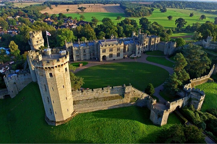 Warwick Castle, Oxford, Stratford-upon-Avon & Cotswolds Day Trip | wizardtrip