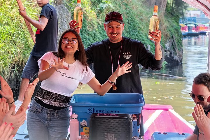 Profitez d'une excursion en bateau traditionnelle dans les anciens canaux de Xochimilco, Mexico, avec nourriture, boissons et activités culturelles, photo 13 | wizardtrip
