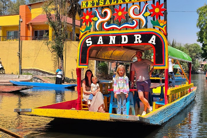 Profitez d'une excursion en bateau traditionnelle dans les anciens canaux de Xochimilco, Mexico, avec nourriture, boissons et activités culturelles, photo 31 | wizardtrip