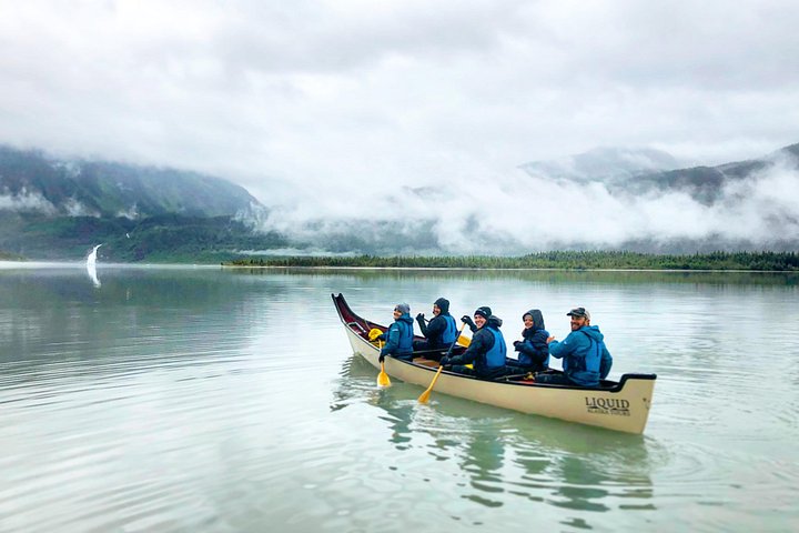 Kano-avontuur op Mendenhall Lake met uitzicht op de Mendenhall Glacier in Juneau, Alaska, foto 6 | wizardtrip