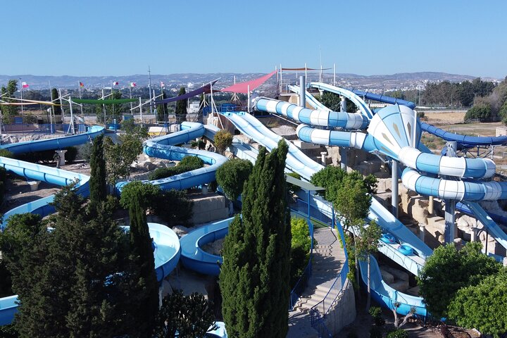 Découvrez des toboggans aquatiques palpitants et du plaisir en famille au Parc Aquatique Aphrodite de Paphos, Chypre, photo 9 | wizardtrip