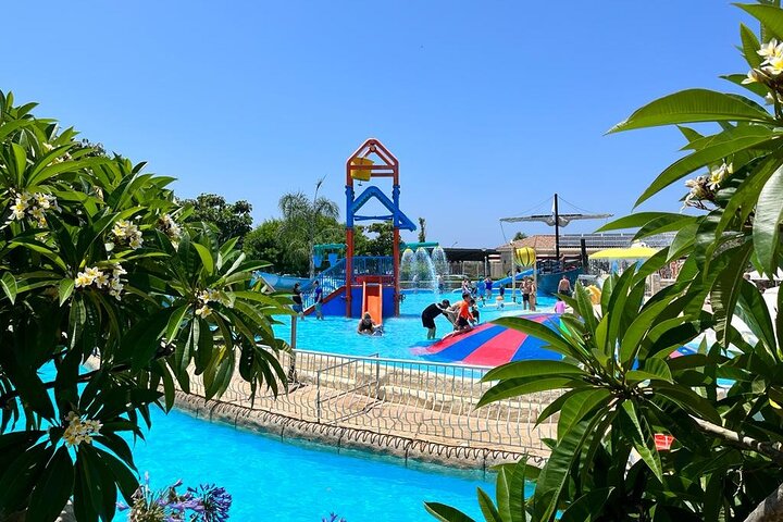 Découvrez des toboggans aquatiques palpitants et du plaisir en famille au Parc Aquatique Aphrodite de Paphos, Chypre, photo 13 | wizardtrip