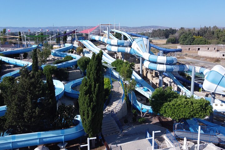 Découvrez des toboggans aquatiques palpitants et du plaisir en famille au Parc Aquatique Aphrodite de Paphos, Chypre, photo 14 | wizardtrip
