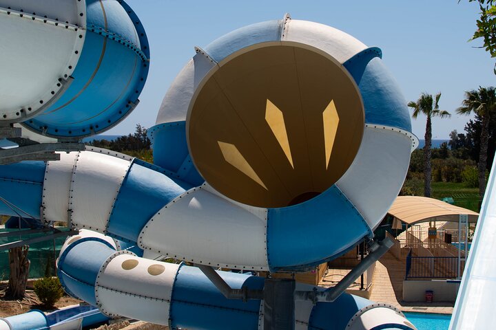 Découvrez des toboggans aquatiques palpitants et du plaisir en famille au Parc Aquatique Aphrodite de Paphos, Chypre, photo 17 | wizardtrip