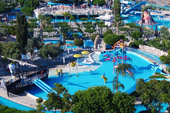 Découvrez des toboggans aquatiques palpitants et du plaisir en famille au Parc Aquatique Aphrodite de Paphos, Chypre, photo 19 | wizardtrip
