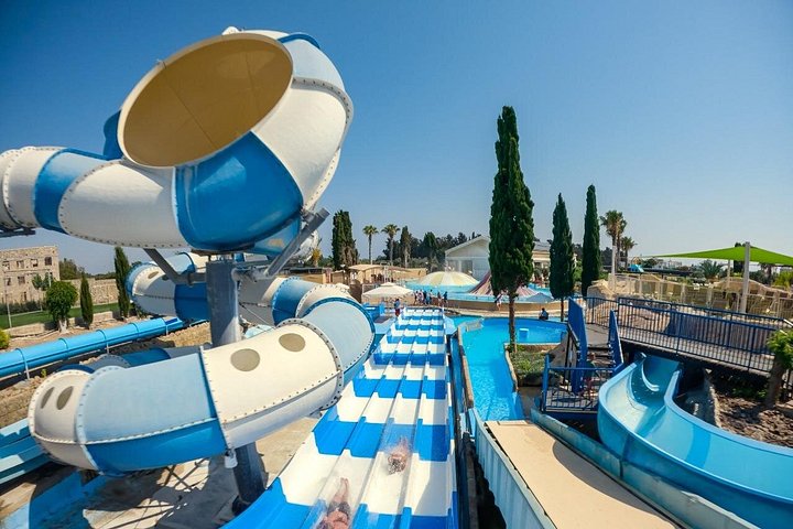 Découvrez des toboggans aquatiques palpitants et du plaisir en famille au Parc Aquatique Aphrodite de Paphos, Chypre, photo 45 | wizardtrip