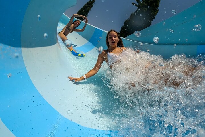 Découvrez des toboggans aquatiques palpitants et du plaisir en famille au Parc Aquatique Aphrodite de Paphos, Chypre, photo 47 | wizardtrip
