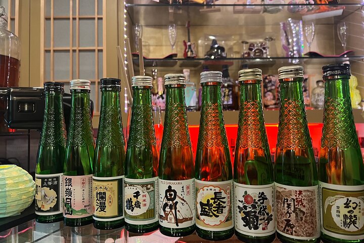 Kyoto food tour through Gion and Pontocho, featuring traditional Japanese dishes and nightlife, photo 14 | wizardtrip
