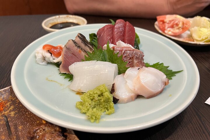 Kyoto food tour through Gion and Pontocho, featuring traditional Japanese dishes and nightlife, photo 17 | wizardtrip