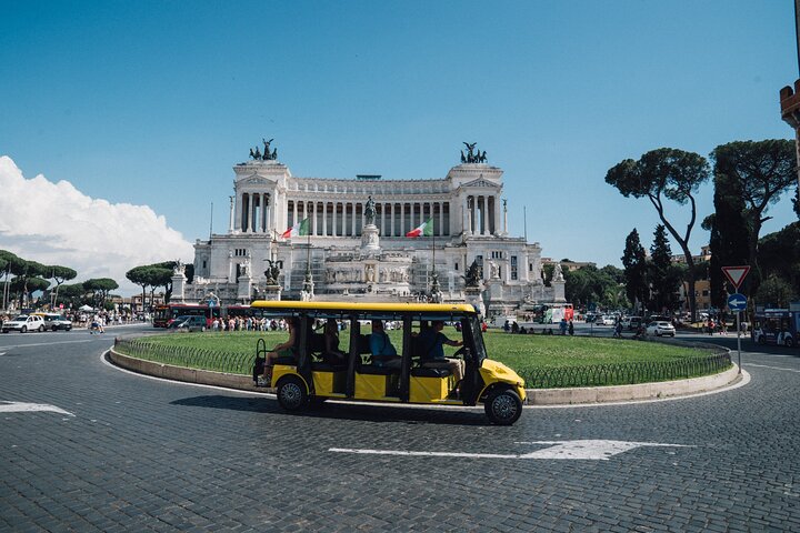 Visite Guidée en Voiturette Électrique à Rome : Les Incontournables | wizardtrip