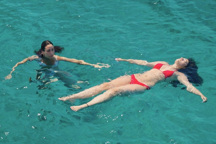 Een houten bootcruise langs Griekse eilanden, met zwemmen en dolfijnen spotten, foto 8 | wizardtrip