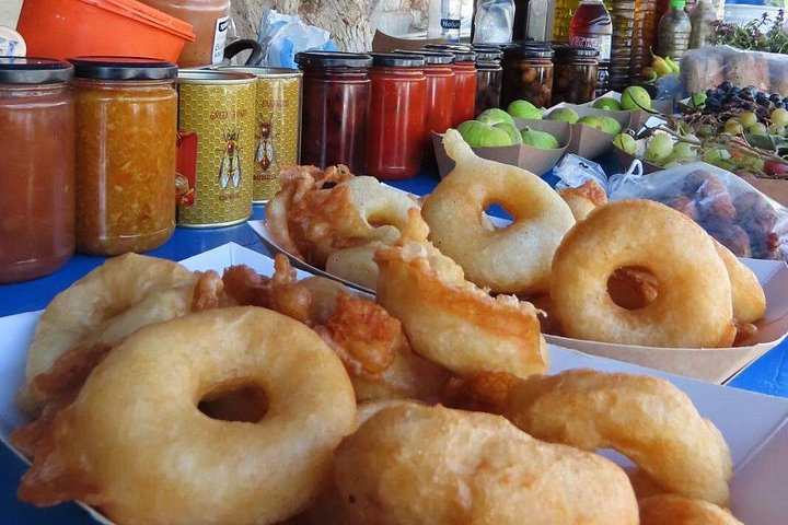 Een houten bootcruise langs Griekse eilanden, met zwemmen en dolfijnen spotten, foto 26 | wizardtrip