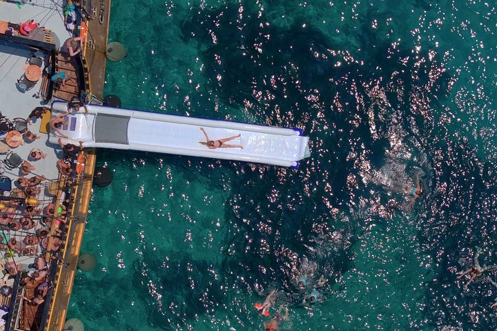 Cruzeiro de luxo em barco explorando ilhas e nadando em águas cristalinas perto de Kos, foto 33 | wizardtrip