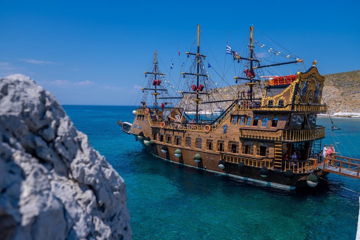 Cruzeiro de luxo em barco explorando ilhas e nadando em águas cristalinas perto de Kos, foto 37 | wizardtrip
