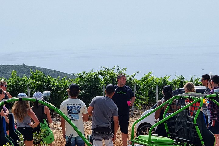 Experimente um emocionante safari buggy pelas paisagens cênicas de Korcula, desfrutando de comida e vinho locais, foto 17 | wizardtrip