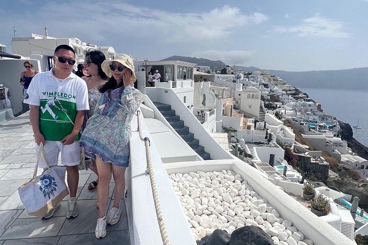 Privé op maat gemaakte tour van Santorini met lokale chauffeur, die dorpen, stranden en uitzichtpunten verkent, foto 15 | wizardtrip