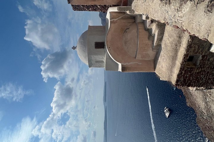 Privé op maat gemaakte tour van Santorini met lokale chauffeur, die dorpen, stranden en uitzichtpunten verkent, foto 19 | wizardtrip