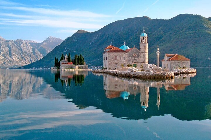 Private Full Day Montenegro Tour from Dubrovnik | wizardtrip