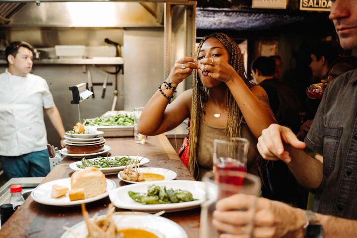 Un viaggio culinario e storico attraverso le taverne più antiche e i monumenti iconici di Madrid, foto 13 | wizardtrip