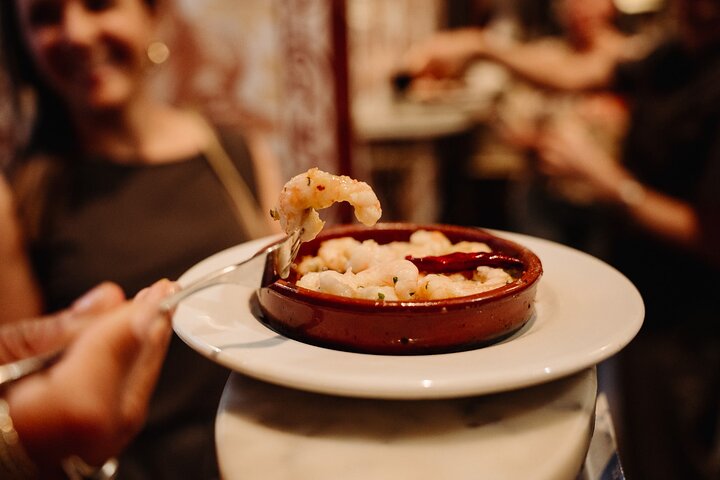 Un viaggio culinario e storico attraverso le taverne più antiche e i monumenti iconici di Madrid, foto 16 | wizardtrip
