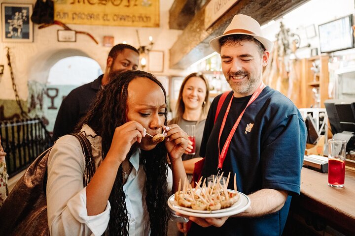 Un viaggio culinario e storico attraverso le taverne più antiche e i monumenti iconici di Madrid, foto 17 | wizardtrip