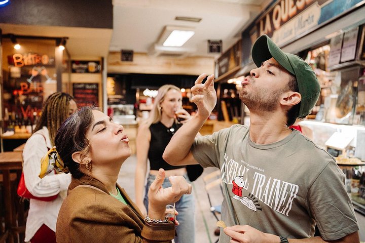 Um tour gastronômico guiado pelos charmosos bairros de Madrid, provando iguarias locais e produtos de mercado, foto 12 | wizardtrip