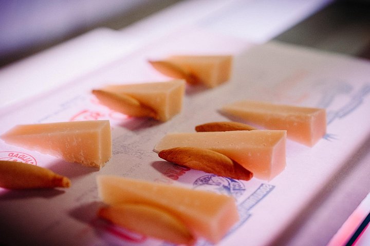 Um tour gastronômico guiado pelos charmosos bairros de Madrid, provando iguarias locais e produtos de mercado, foto 22 | wizardtrip